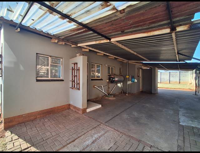 3 BEDROOM FREESTANDING FOR SALE IN RANDLESPARK